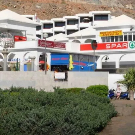 Demelza Apartment