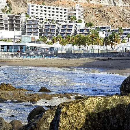 Demelza * Playa Del Cura (Gran Canaria)
